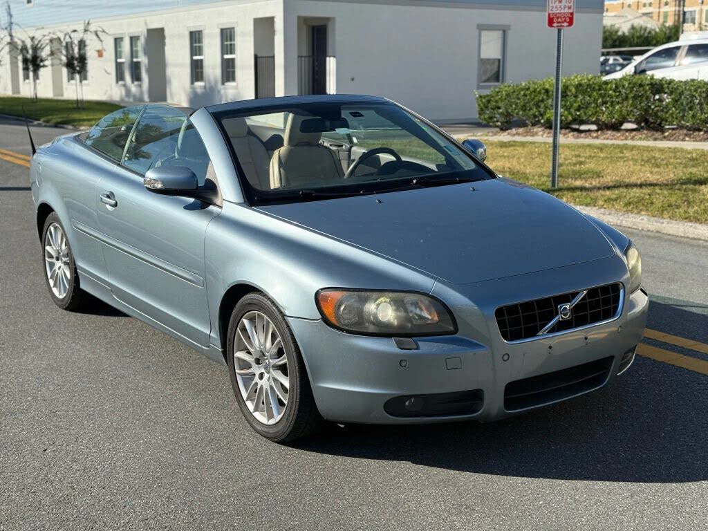 2008 Volvo C70 T5