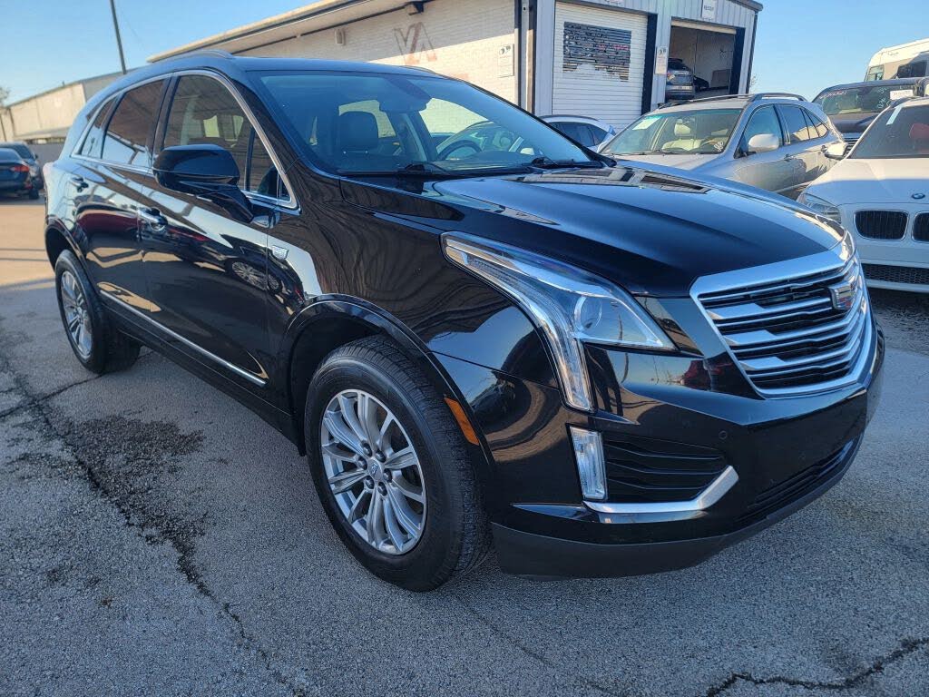 2017 Cadillac XT5 Luxury FWD