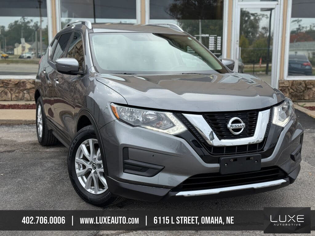 2017 Nissan Rogue SV FWD