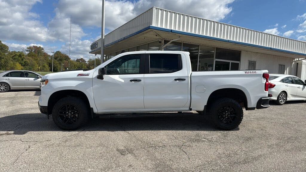 2023 Chevrolet Silverado 1500 LT Trail Boss Crew Cab 4WD