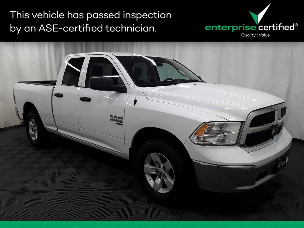 2024 RAM 1500 Classic SLT Quad Cab 4WD