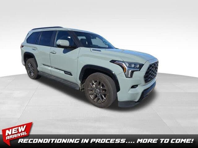 2024 Toyota Sequoia Platinum 4WD