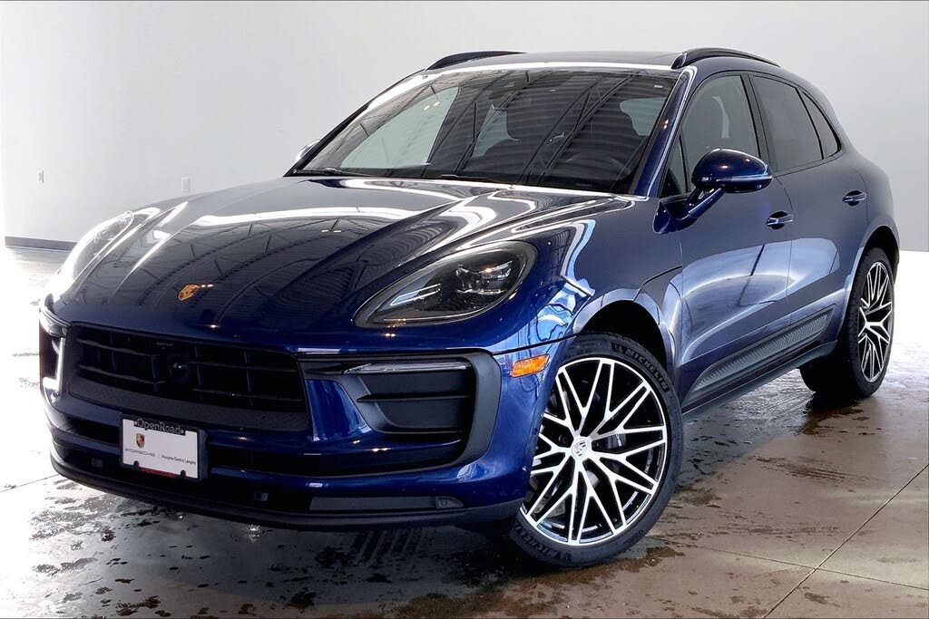 2023 Porsche Macan AWD