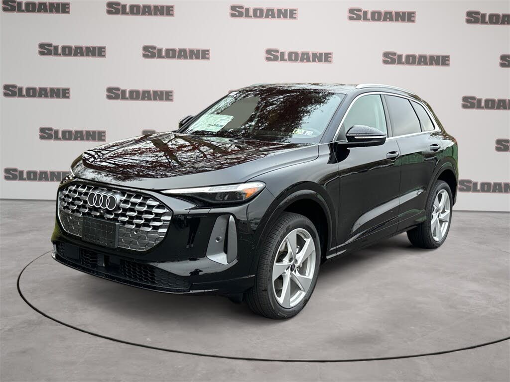 2025 Audi Q5 quattro Premium Plus 40 TFSI