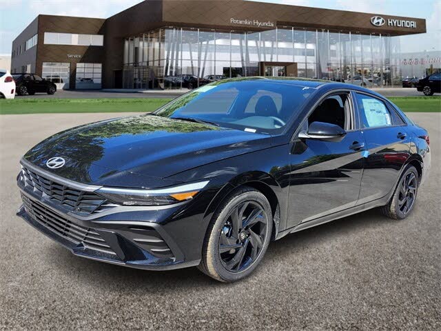 2026 Hyundai Elantra SEL Sport FWD