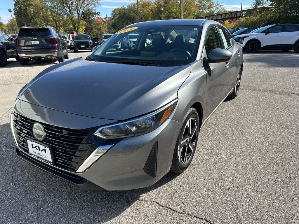 2024 Nissan Sentra SV FWD