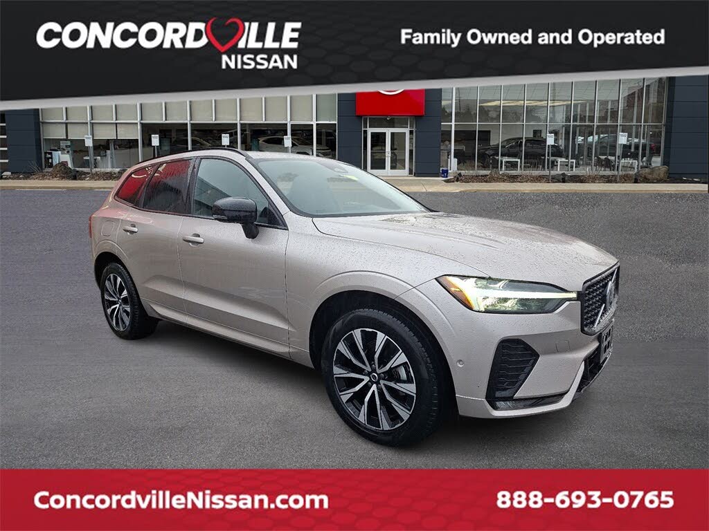 2025 Volvo XC60 B5 Plus Dark Theme AWD