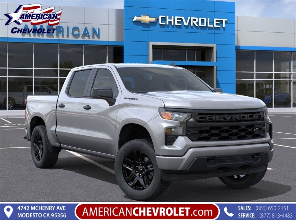 2026 Chevrolet Silverado 1500 Custom Crew Cab 4WD