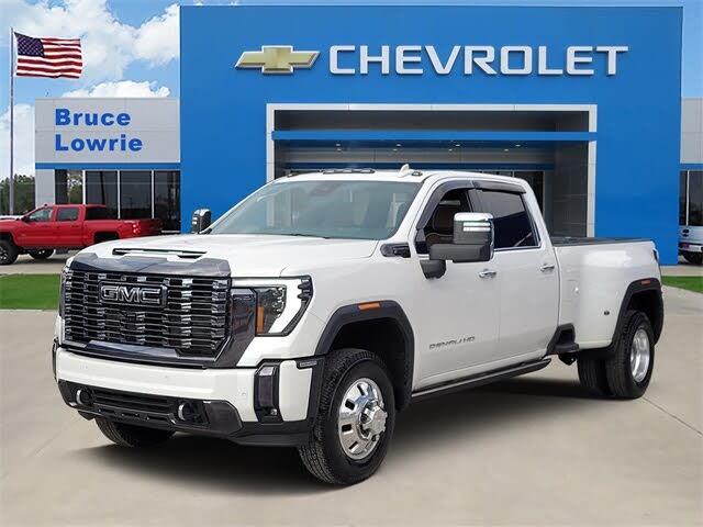 2024 GMC Sierra 3500HD Denali Ultimate Crew Cab 4WD