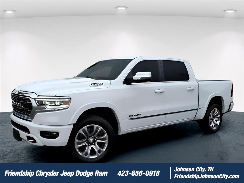 2024 RAM 1500 Limited Crew Cab 4WD