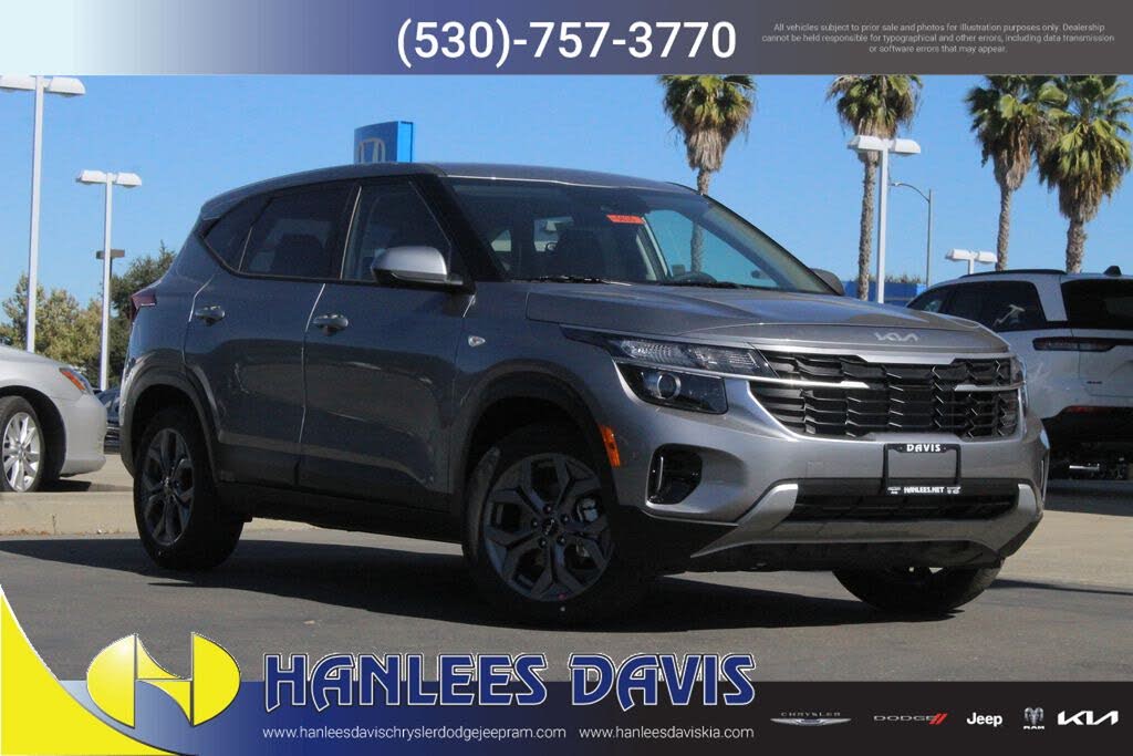 2026 Kia Seltos LX FWD