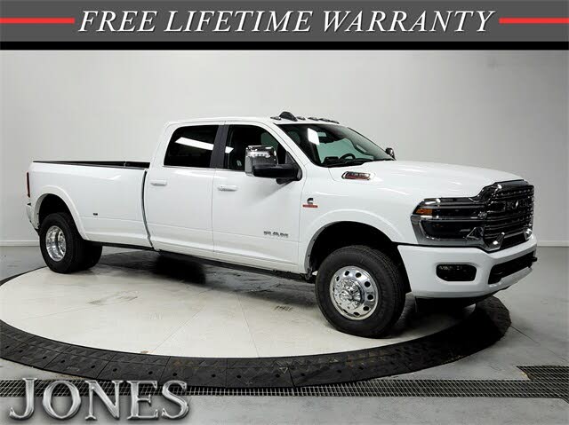 2026 RAM 3500 Limited Crew Cab LB DRW 4WD
