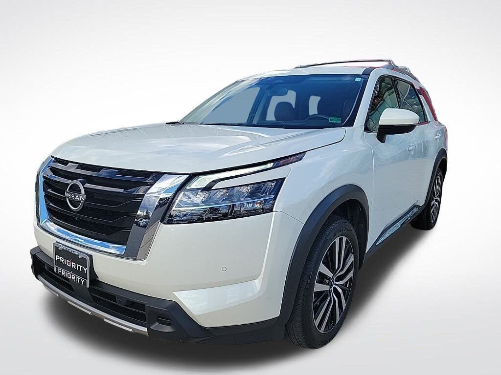 2023 Nissan Pathfinder Platinum 4WD