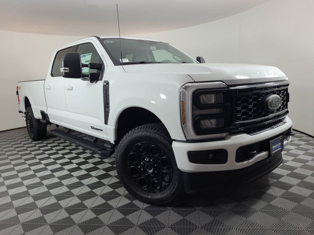 2025 Ford F-350 Super Duty XLT Crew Cab 4WD