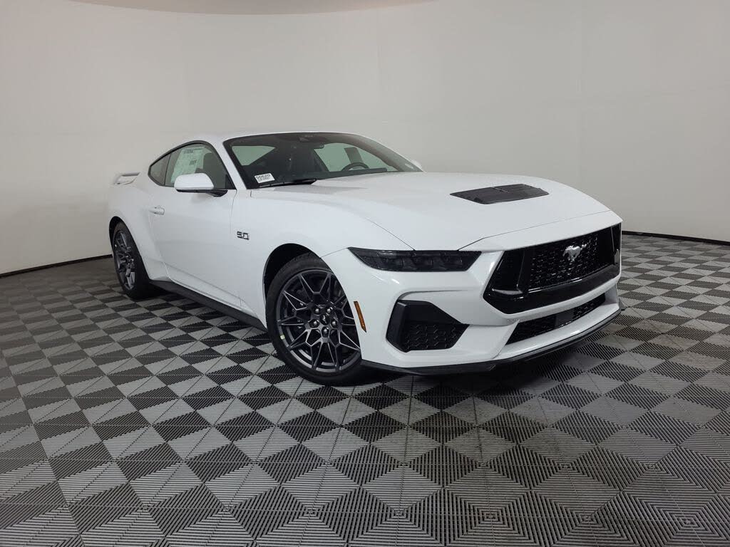 2025 Ford Mustang GT Premium Fastback RWD