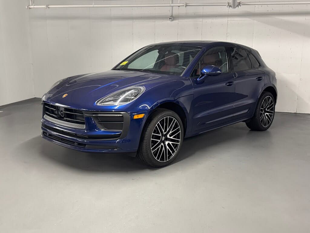 2025 Porsche Macan AWD
