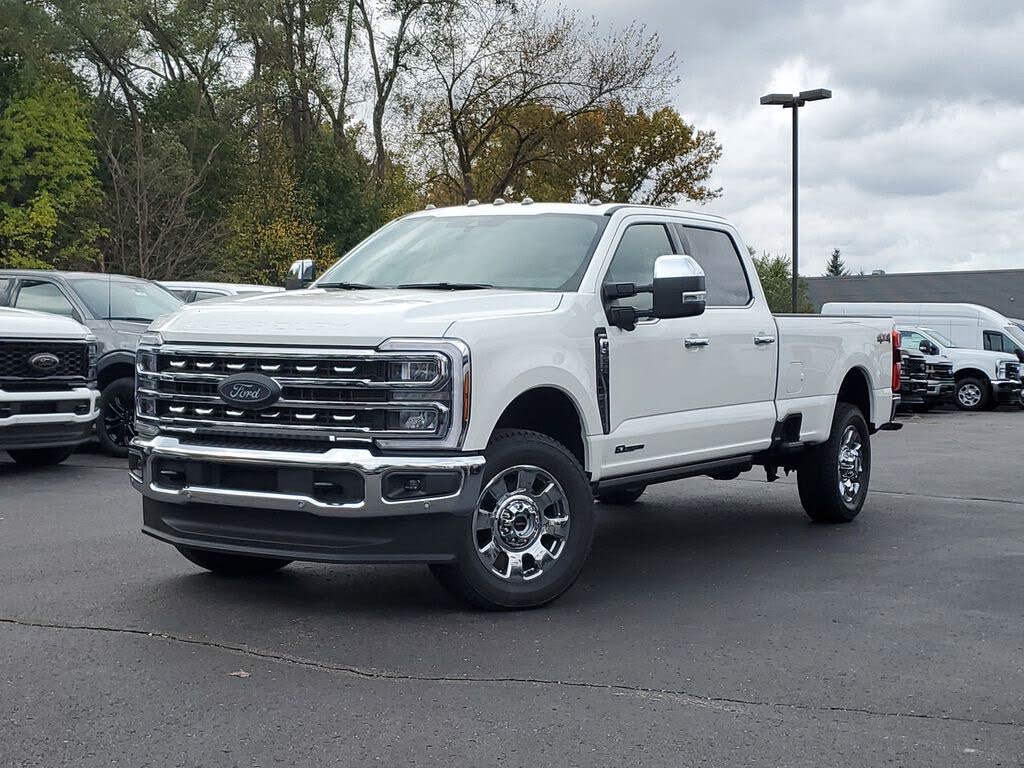 2026 Ford F-350 Super Duty Lariat Crew Cab 4WD