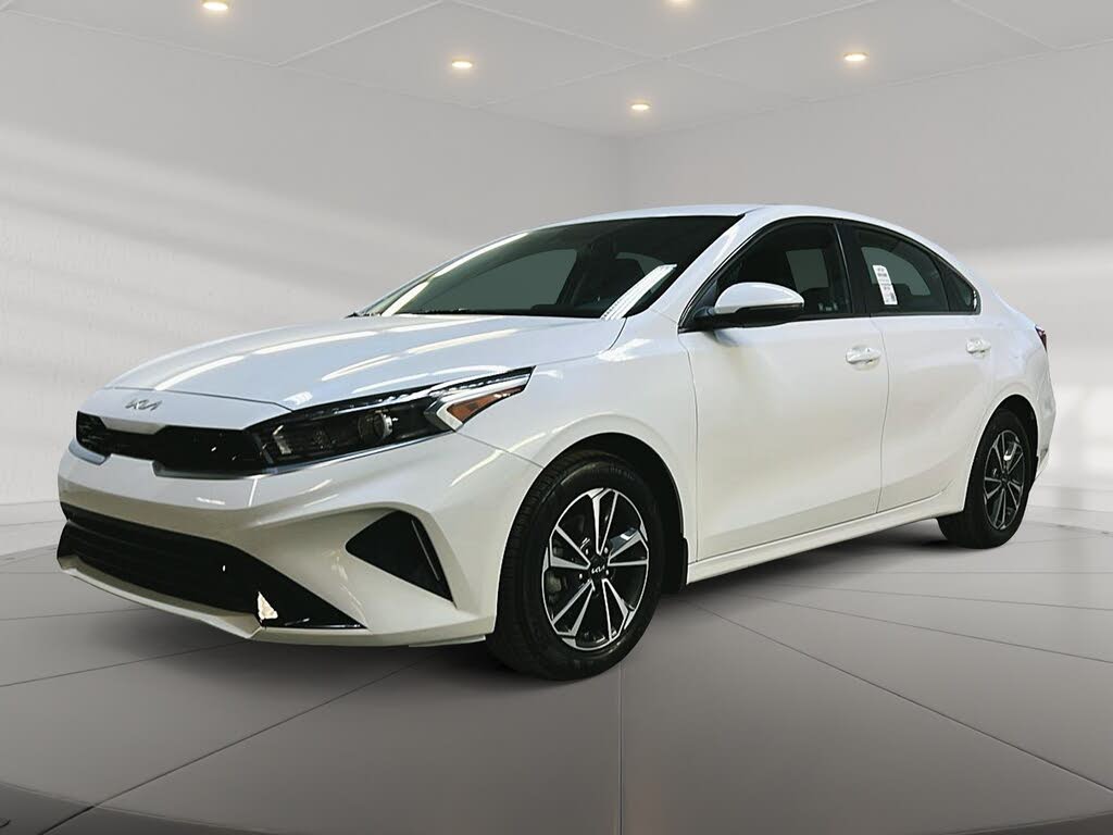 2024 Kia Forte EX FWD