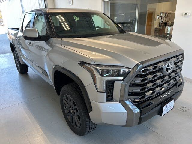 2025 Toyota Tundra Platinum CrewMax Cab 4WD