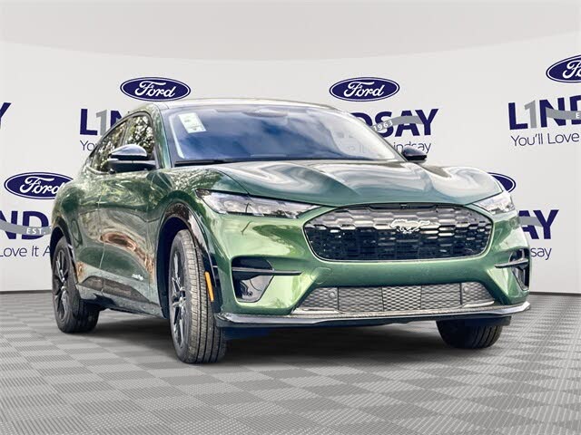 2025 Ford Mustang Mach-E Premium AWD