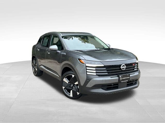 2025 Nissan Kicks SR AWD