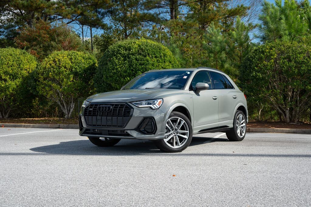 2024 Audi Q3 quattro Premium S Line 45 TFSI