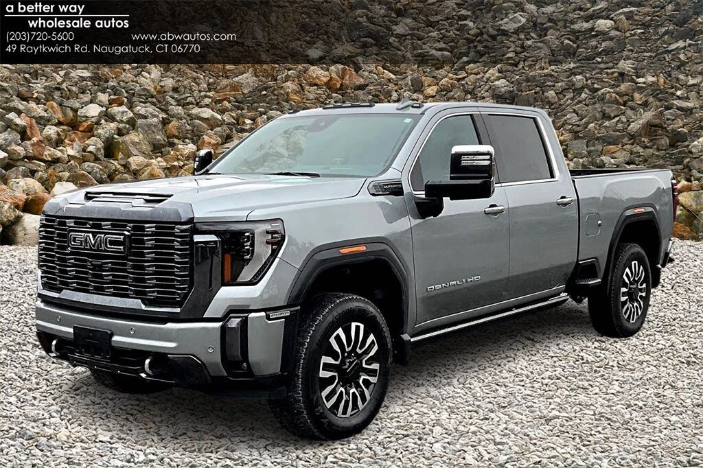 2024 GMC Sierra 2500HD Denali Ultimate Crew Cab 4WD