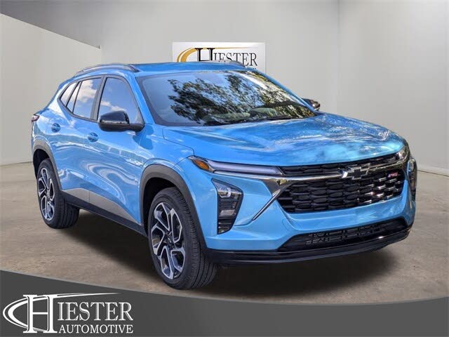 2025 Chevrolet Trax RS with 2RS FWD