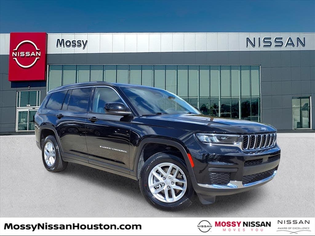 2023 Jeep Grand Cherokee L Laredo 4WD