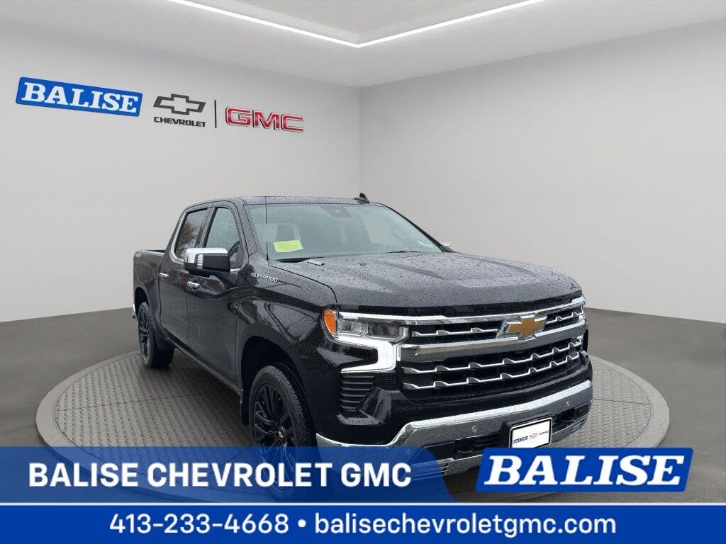 2026 Chevrolet Silverado 1500 LTZ Crew Cab 4WD