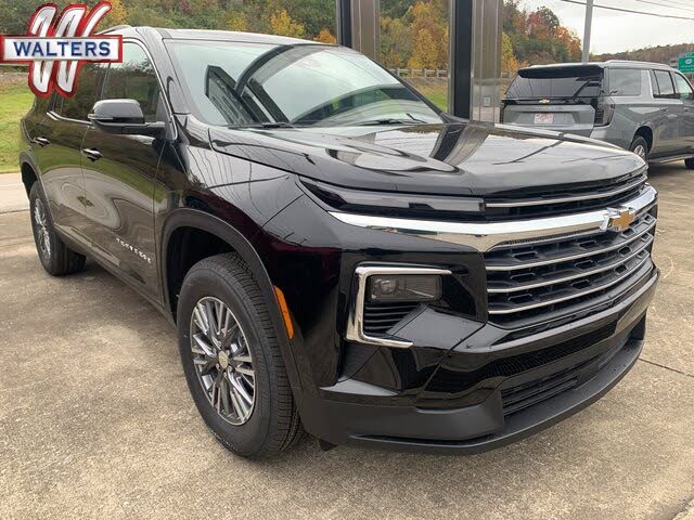 2026 Chevrolet Traverse LT FWD