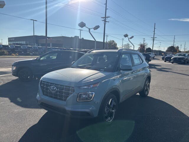 2026 Hyundai Venue SEL FWD