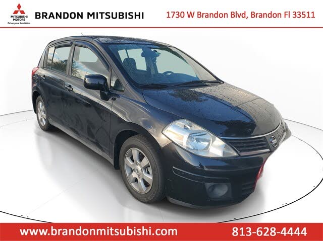 2007 Nissan Versa SL Hatchback