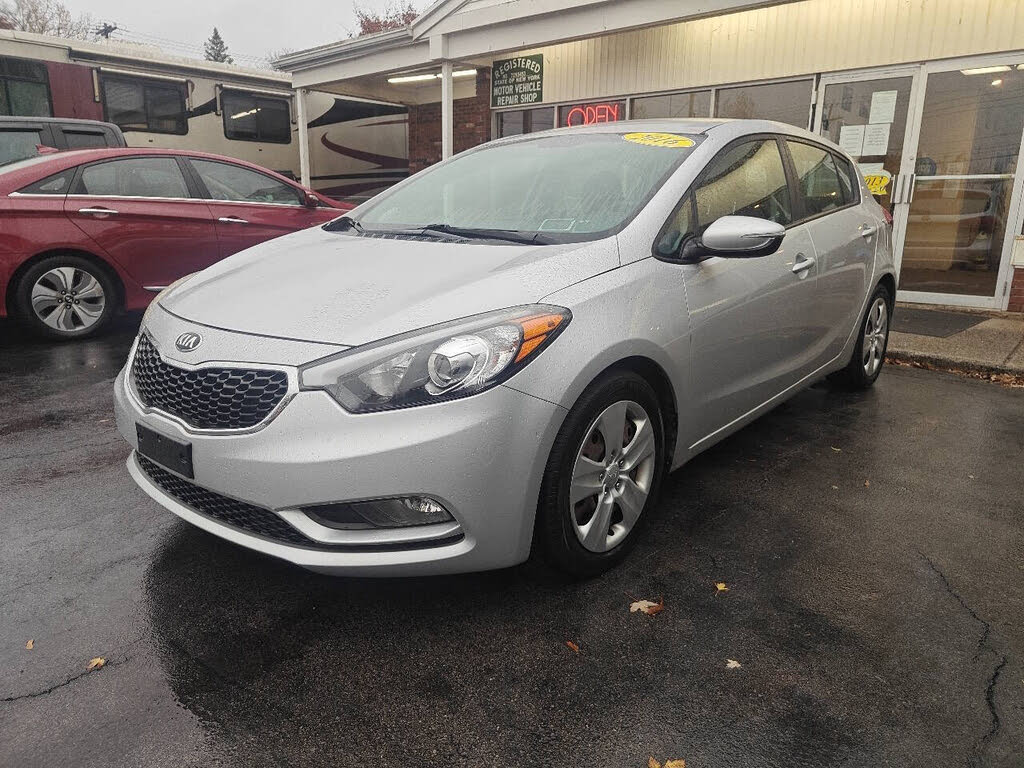 2016 Kia Forte5 LX