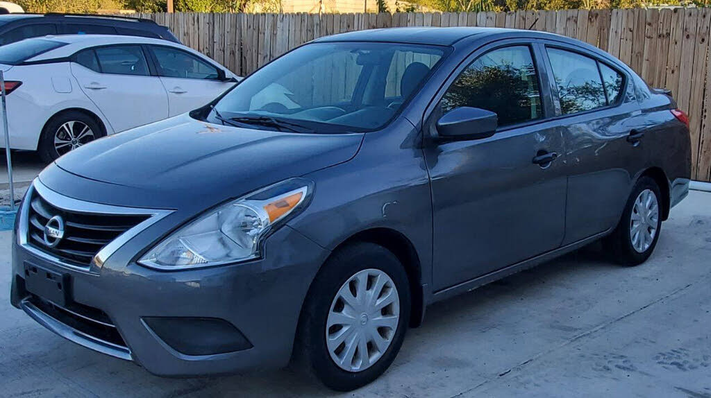 2019 Nissan Versa S Plus FWD