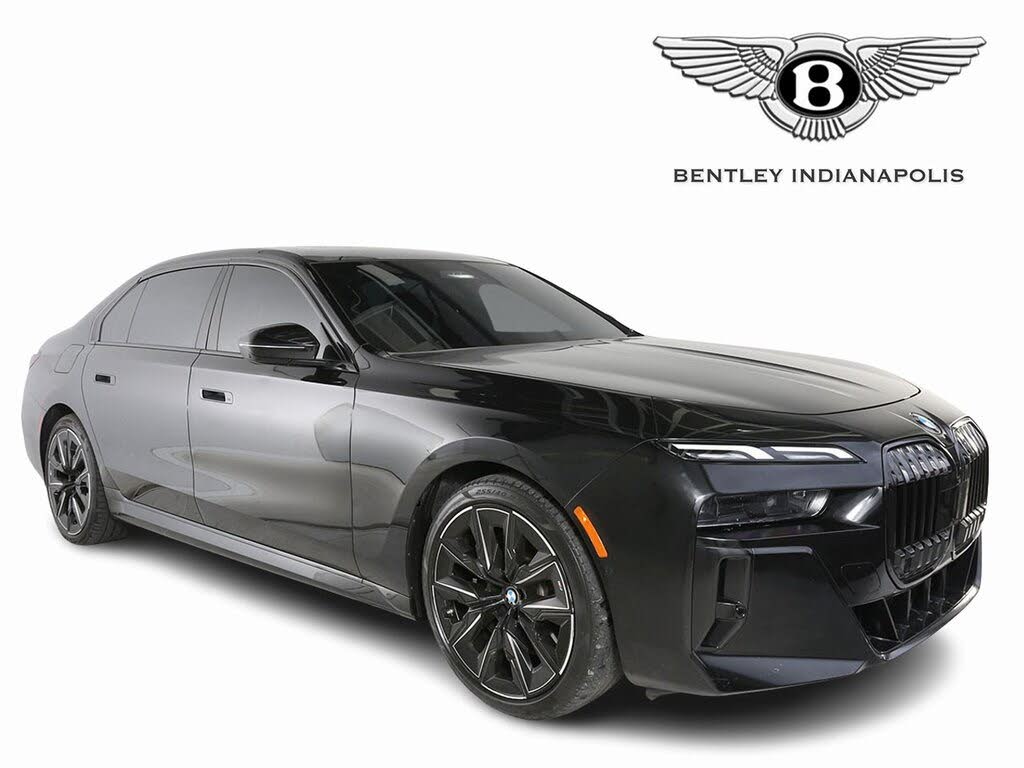 2023 BMW 7 Series 740i RWD