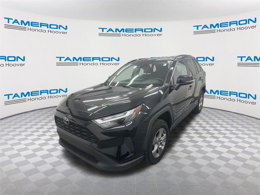 2024 Toyota RAV4 XLE FWD