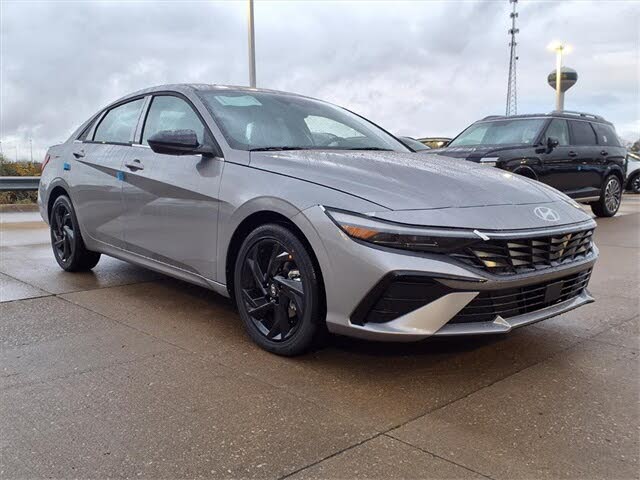 2026 Hyundai Elantra SEL Sport Premium FWD