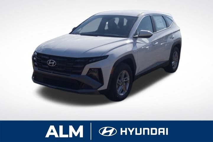 2026 Hyundai Tucson SE FWD