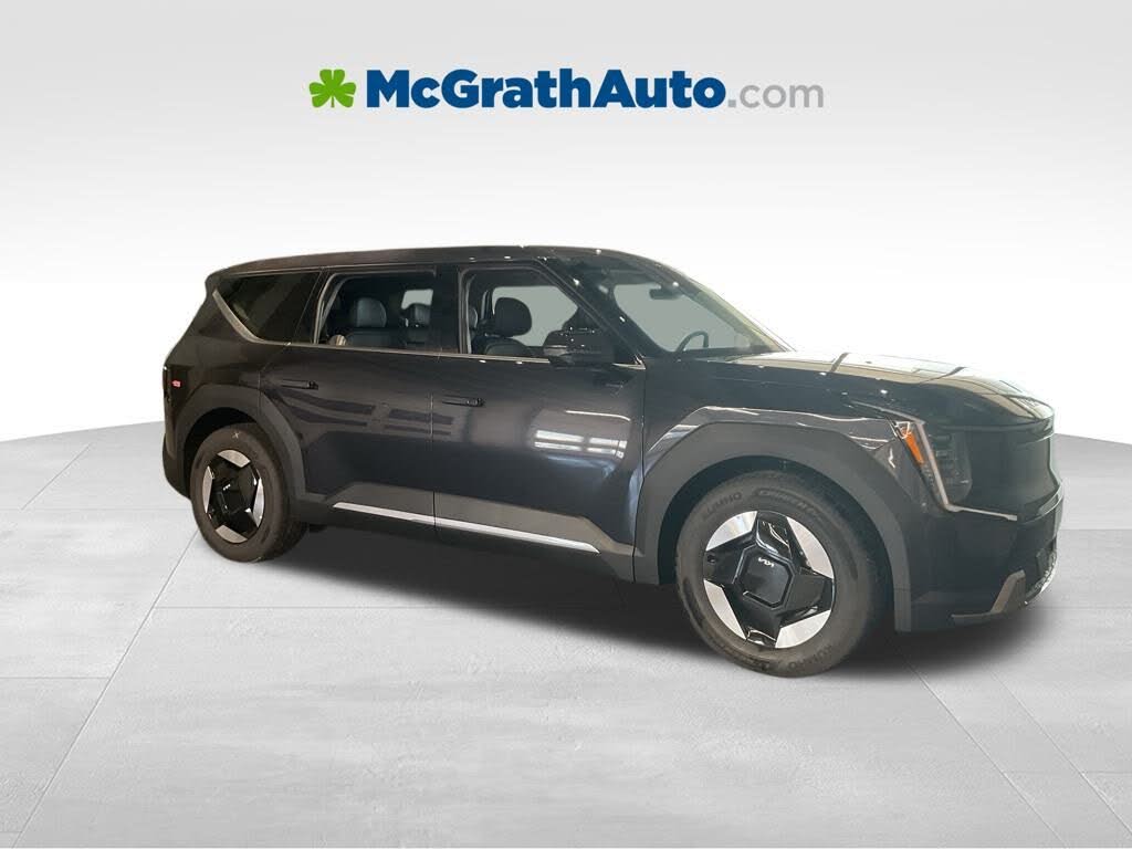 2026 Kia EV9 Light Long Range RWD