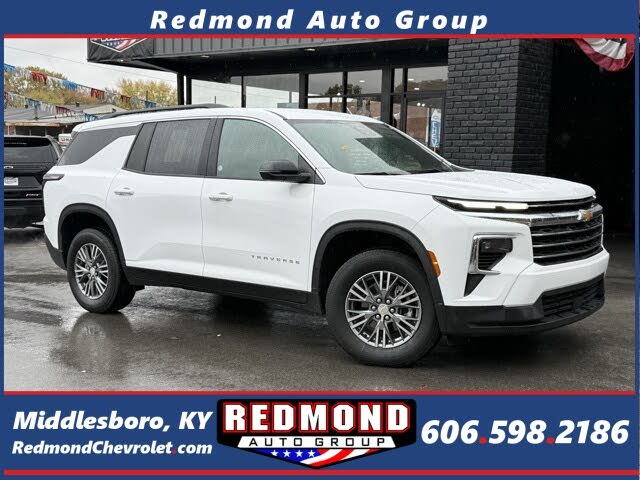 2025 Chevrolet Traverse LT FWD