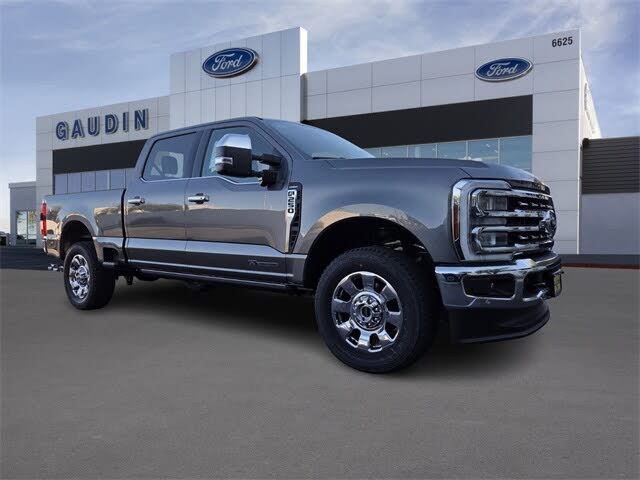 2025 Ford F-250 Super Duty Lariat Crew Cab 4WD