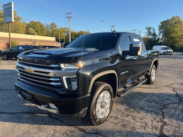 2022 Chevrolet Silverado 2500HD High Country Crew Cab 4WD