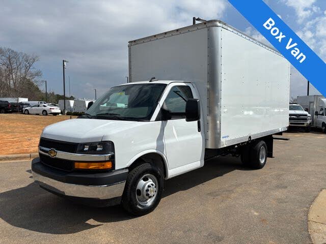 2024 Chevrolet Express Chassis 4500 Cutaway 159