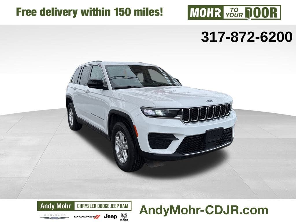 2024 Jeep Grand Cherokee Laredo 4WD
