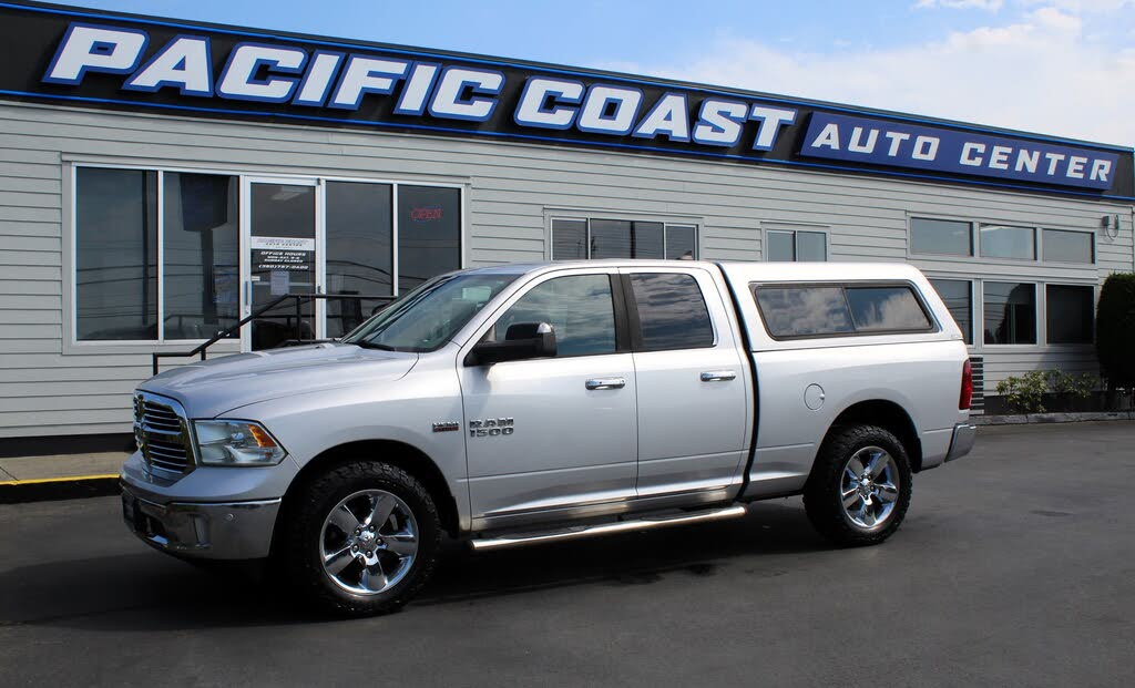2014 RAM 1500 SLT Quad Cab 4WD