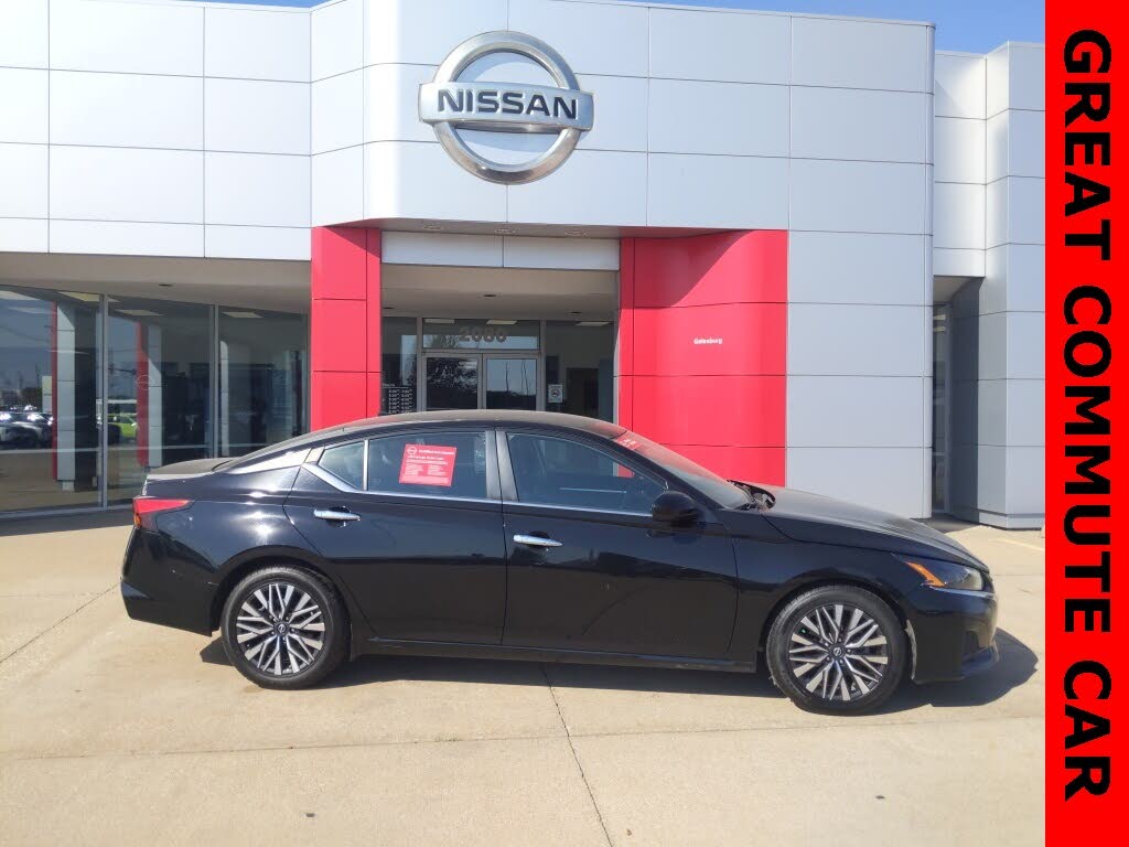 2023 Nissan Altima 2.5 SV FWD