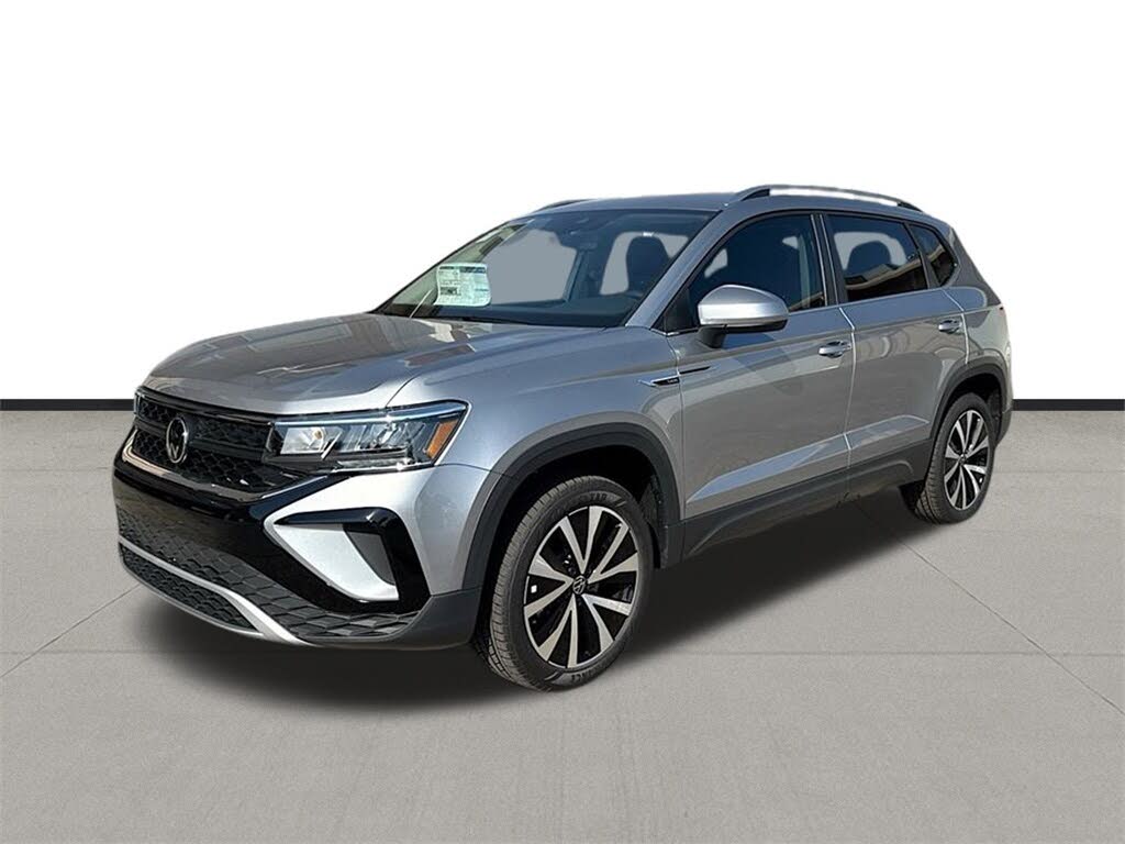 2024 Volkswagen Taos SE FWD