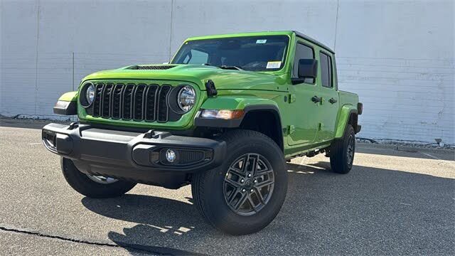2026 Jeep Gladiator Sport S Crew Cab 4WD