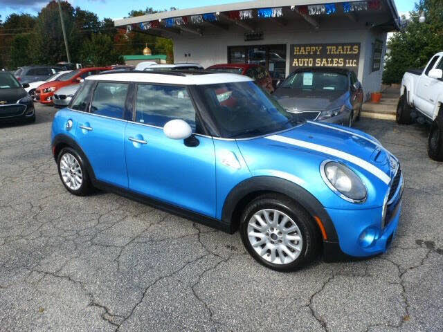 2016 MINI Cooper S 4-Door Hatchback FWD